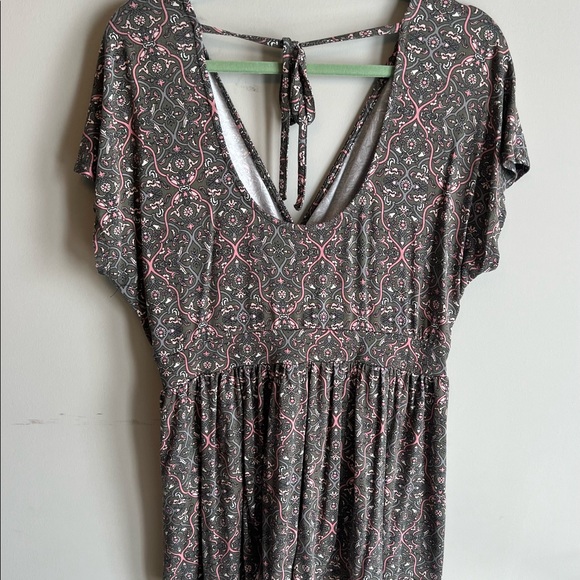 Torrid Surplice Babydoll Tee Size 0X - Picture 8 of 9